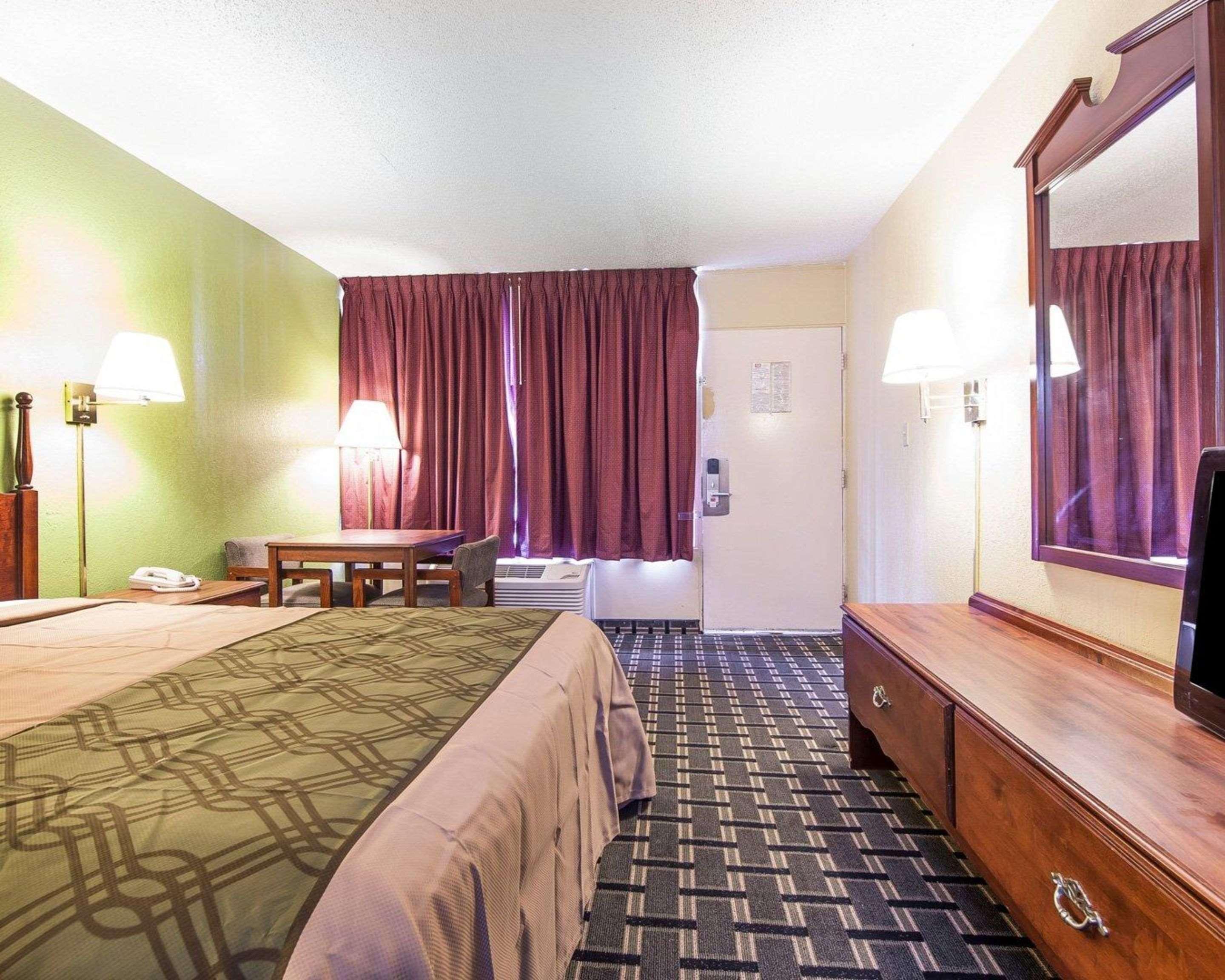 Econo Lodge Cleveland Exteriér fotografie