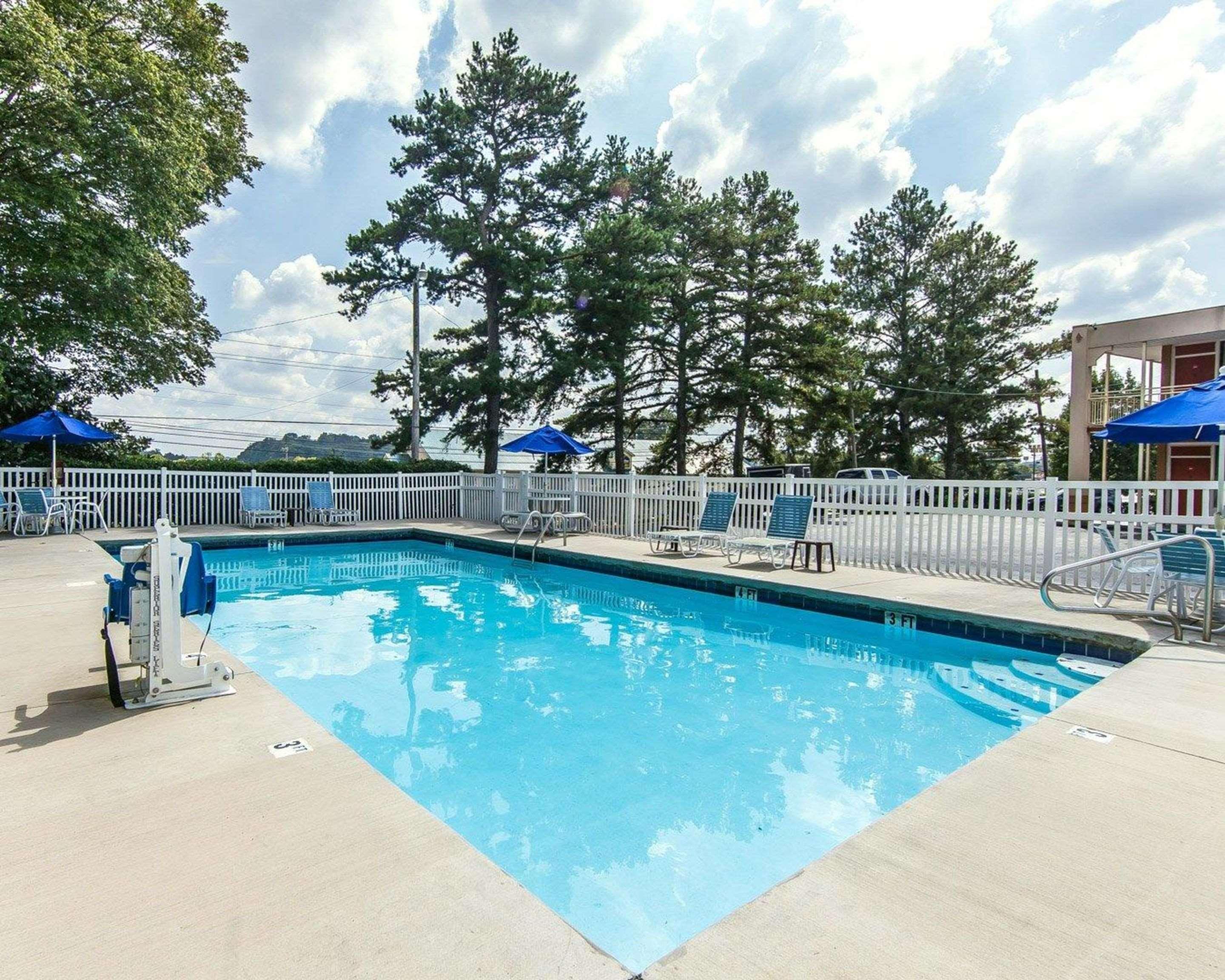 Econo Lodge Cleveland Exteriér fotografie